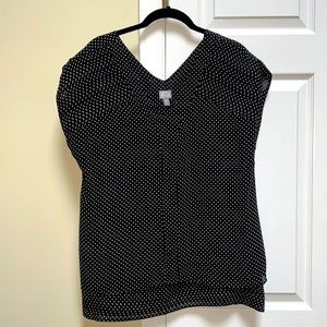 Converse black and white star blouse